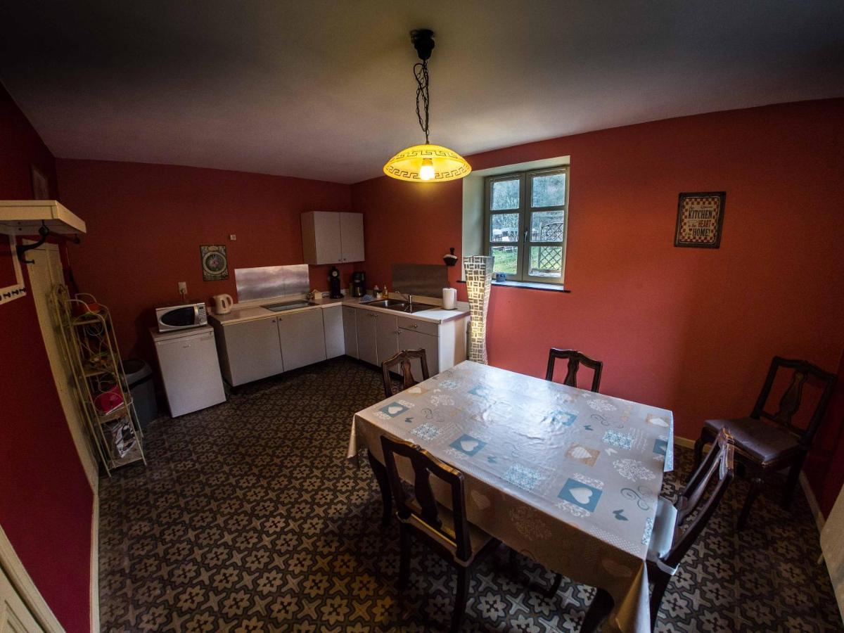 B&B Aux 10 Clefs Durbuy Exterior photo
